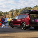 A family unloading the 2027 Subaru Ascent